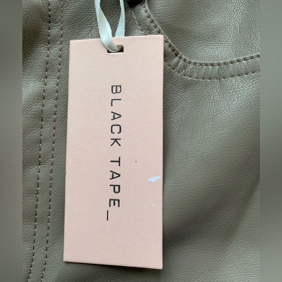 Black Tape_ Faux Leather Pants - Picture 5 of 9